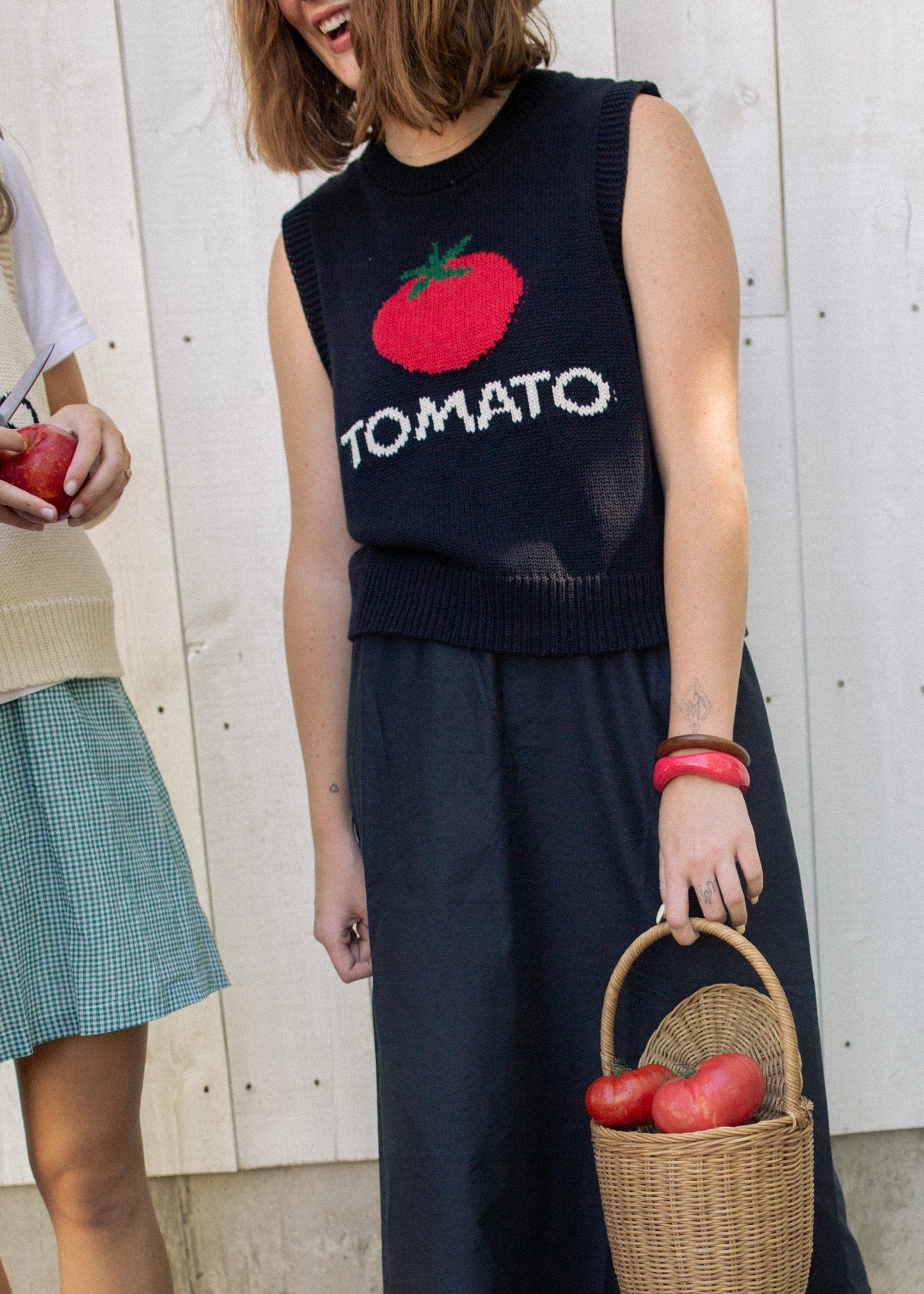 TOMATO SWEATER VEST